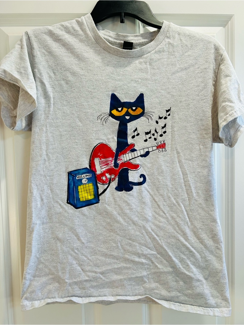 Gildan Gray Pete the Cat Graphic Tee -
